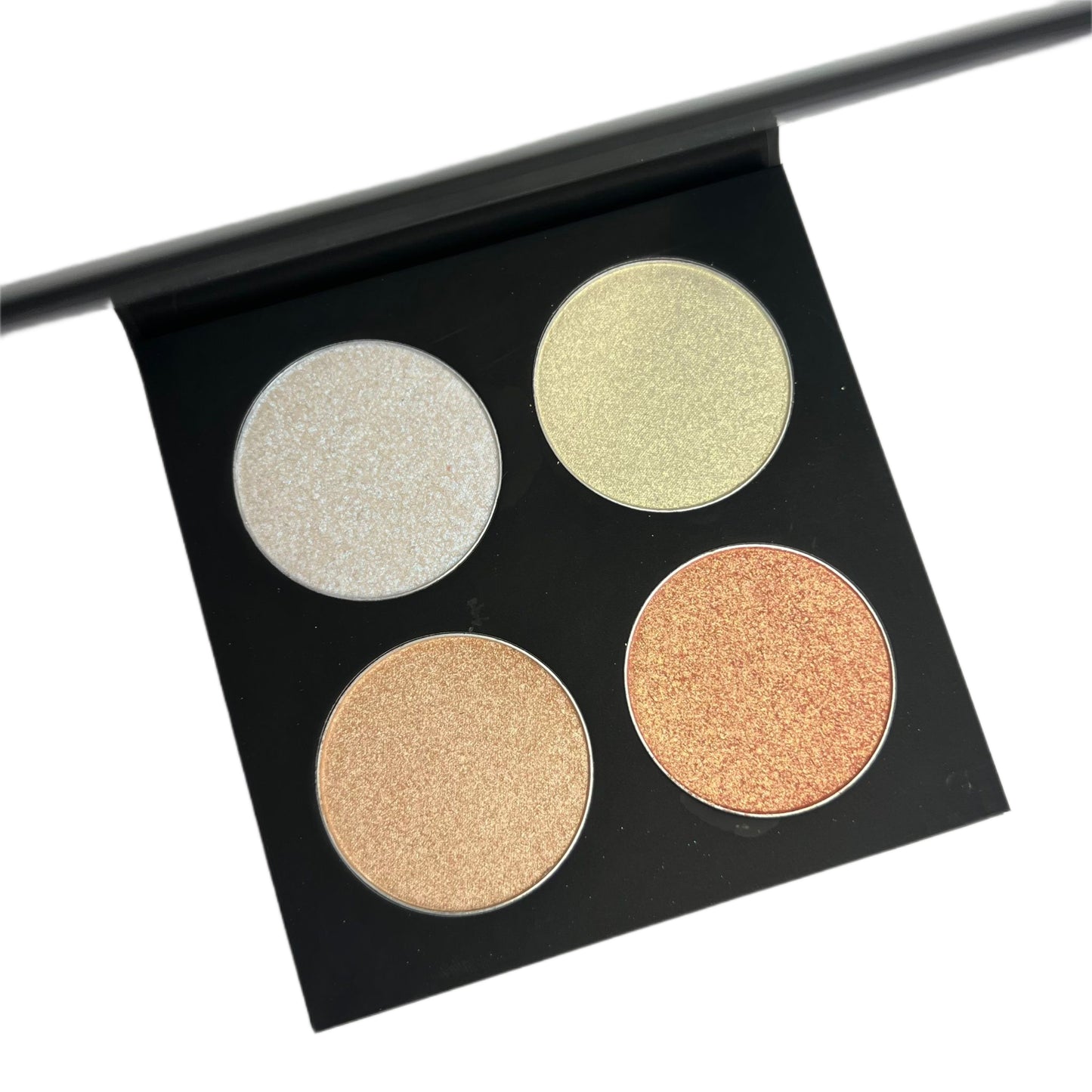 BLUSH & HIGHLIGHTER